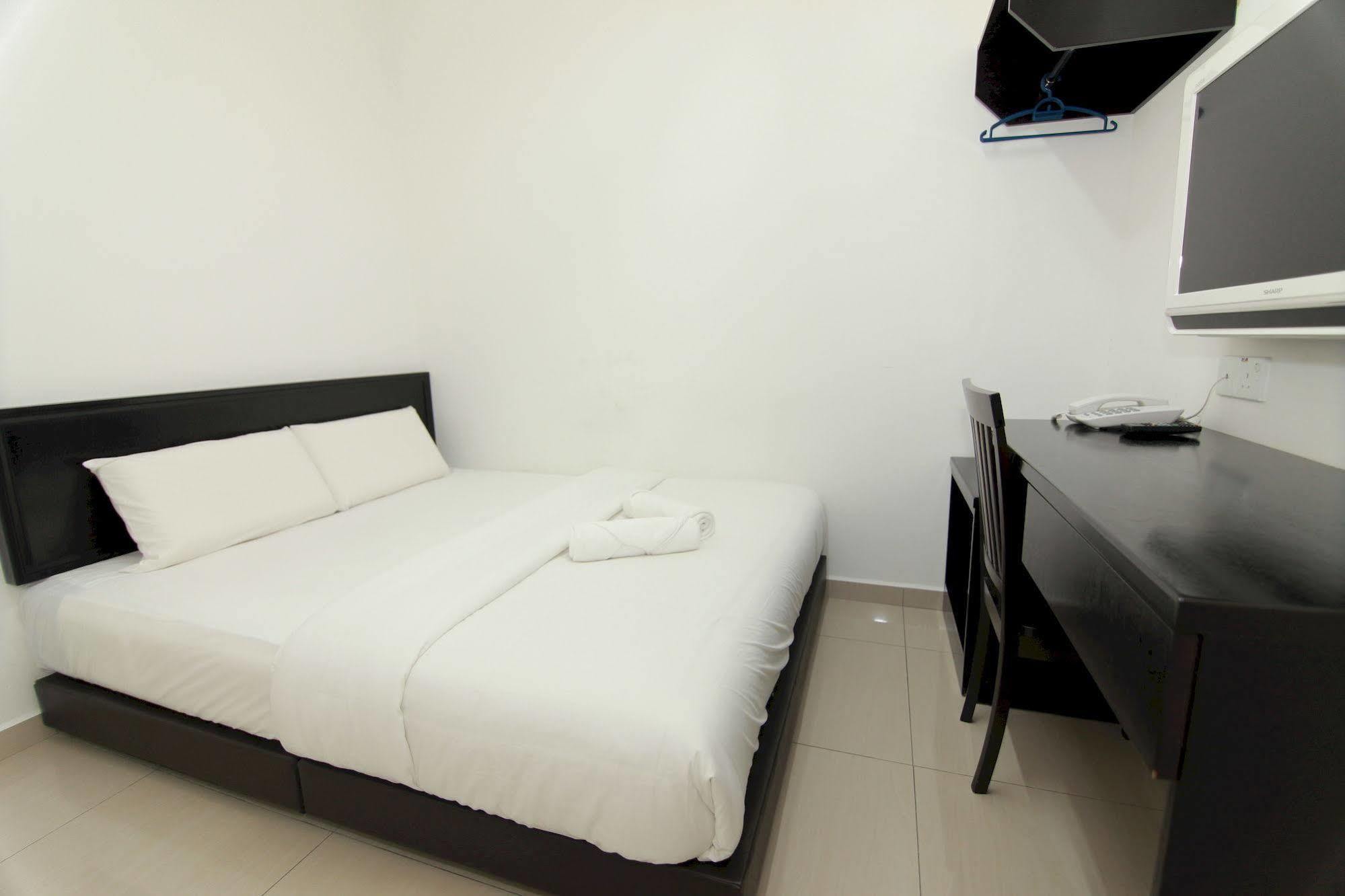 Hotel Alam Indi Johor Bahru Eksteriør bilde
