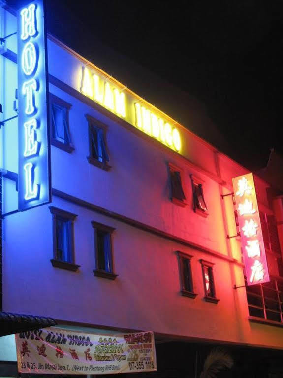 Hotel Alam Indi Johor Bahru Eksteriør bilde